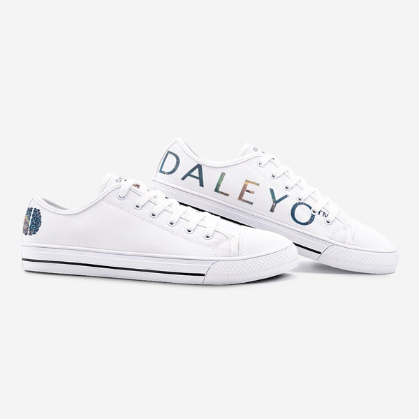 LOWTOP CANVAS SHOES