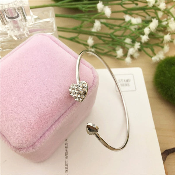 CRYSTAL HEART BRACELET